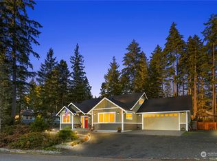 11 E Blackberry Ct, Union, WA