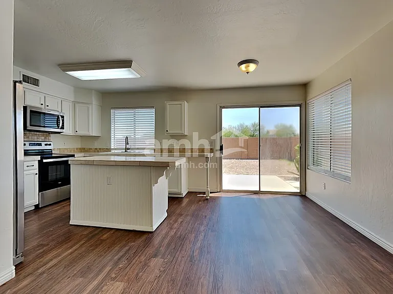 7519 E Naranja Ave — Photo 5