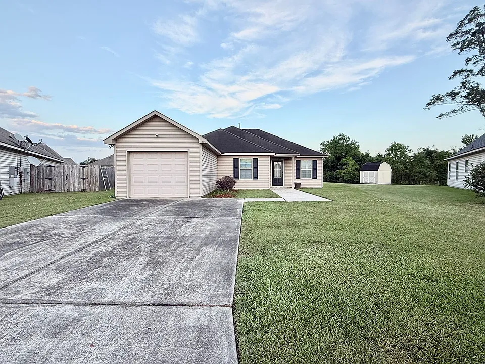 15390 Eaglestone Dr
