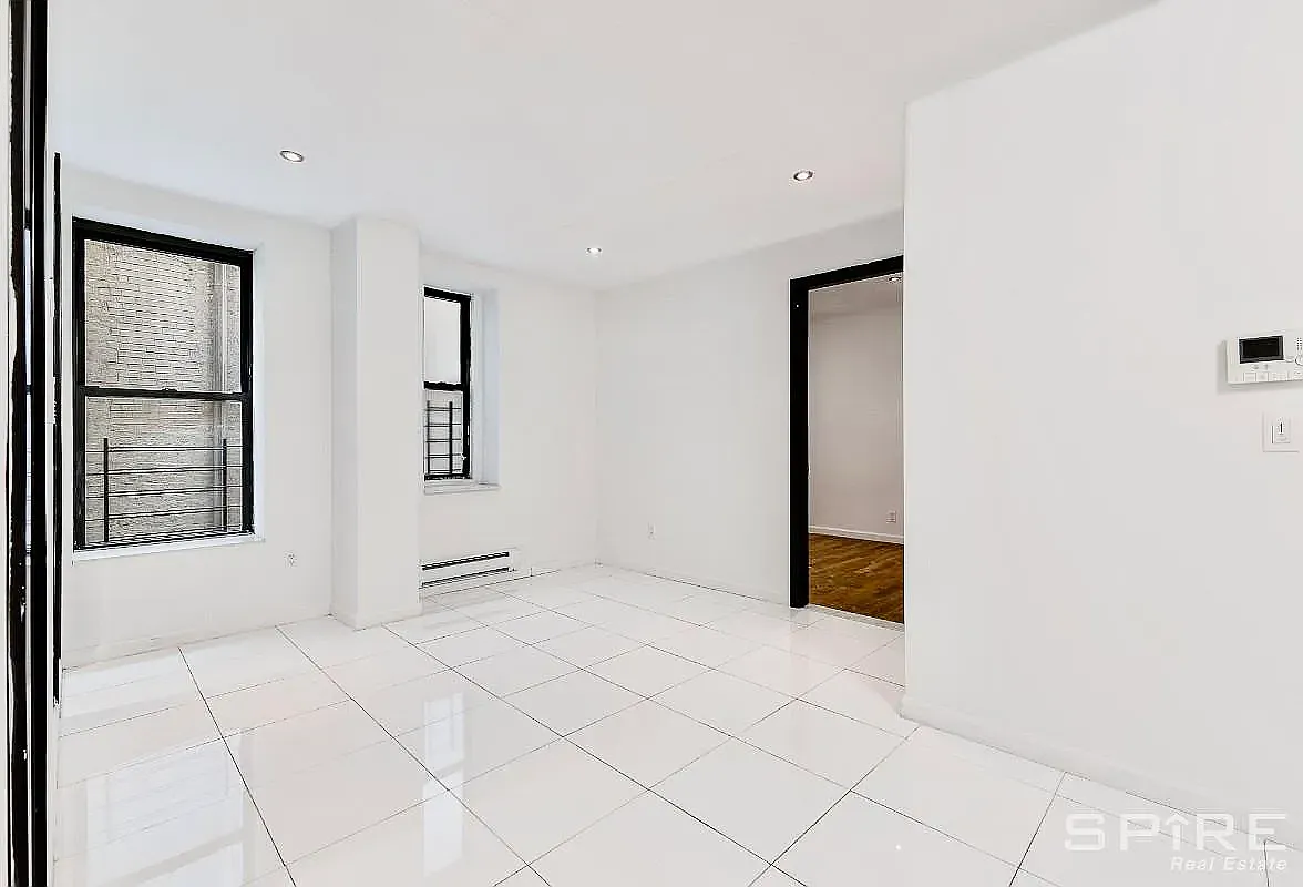 204 West 108th Street — Photo 2