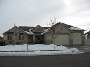 2907 Matterhorn Dr, Taylorsville, UT 84084