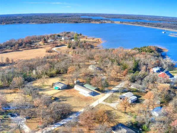 26 Post Office Ln, Shawnee, OK 74801