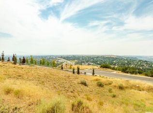 3174 E Layton Ridge Dr, Layton, UT 84040