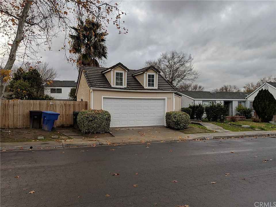 2nd image of 2626 Annapolis Cir