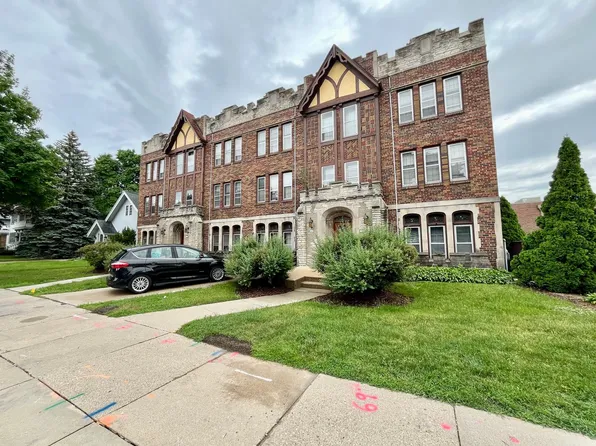 1807-1809 E Olive St, 1807-1809 E Olive St #303, Milwaukee, WI 53211