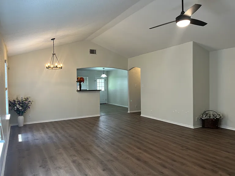 8803 Mainland Rdg — Photo 9