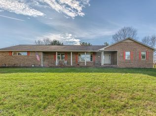 1639 Hickory Flats Rd, Pennington Gap, VA 24277