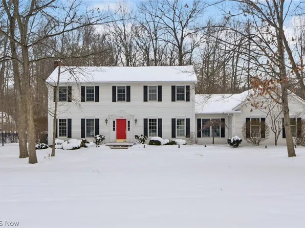 2396 Leeway Dr, Hudson, OH 44236