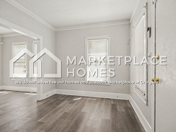 3rd image of 15560 La Salle Blvd