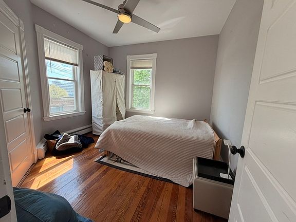 5th image of 149 Fisher Ave #2