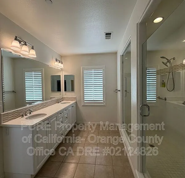 15 Galan St — Photo 17