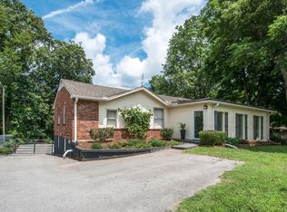 520 Harding Pl, Nashville, TN 37211