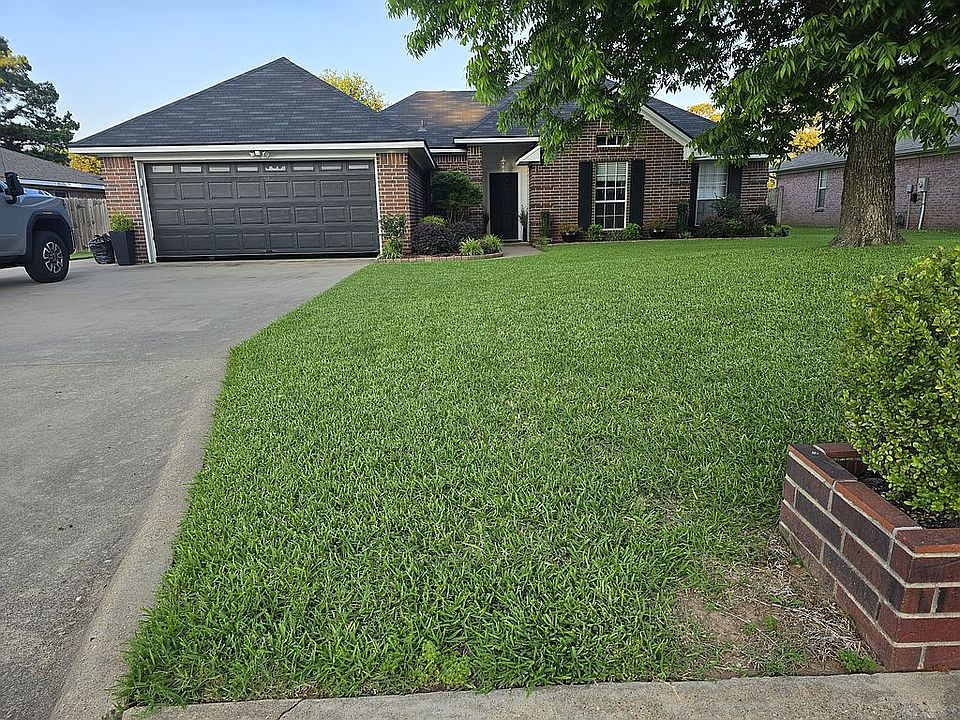 1st image of 5004 Pine Crest Cir
