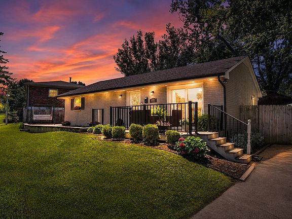 5th image of 552 Compton Dr