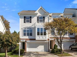 8185 Glade Bank Dr, Manassas, VA 20111