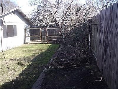 3rd image of 9312 Mirandy Dr
