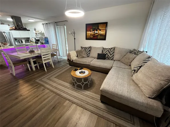 701 Pine Drive #111, Pompano Beach, FL 33060