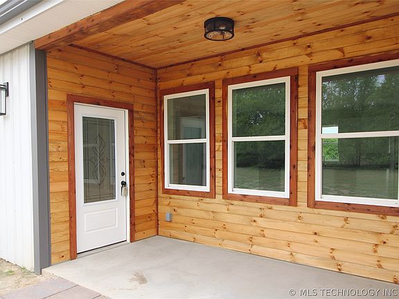 3rd image of 10095 N 160th Rd