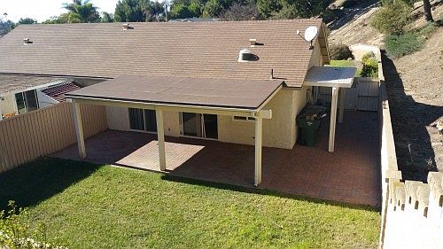 4th image of 868 Hacienda Cir