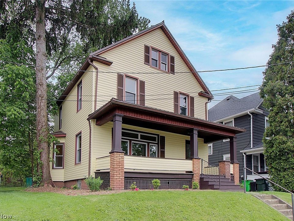 1st image of 456 W Broadway St