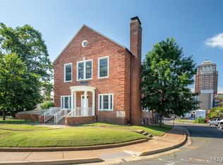 7530 Maryland Ave, Saint Louis, MO