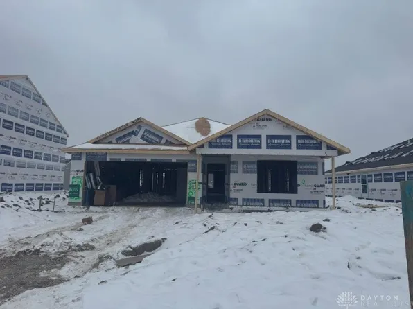 1438 Camden Ln, Xenia, OH 45385