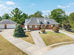 2712 W Linden St, Rogers, AR 72758