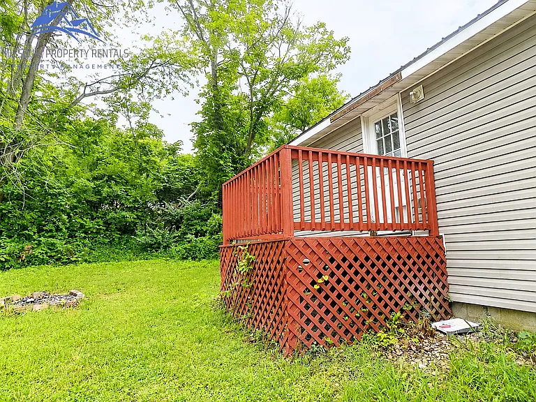 418 W Maddux St — Photo 12