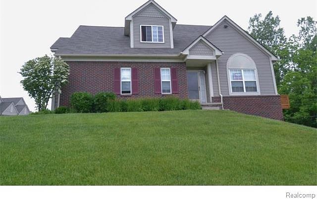 29466 Juneau Ln #1, Farmington Hills, MI 48336 | Zillow