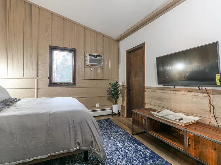 8658 Lynx Ln — Photo 19