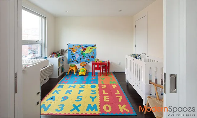 Sold by Modern Spaces | media 4