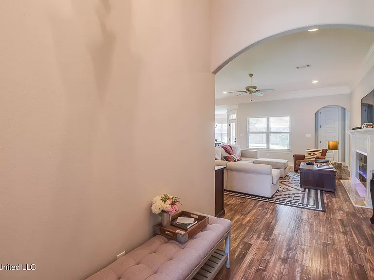 14914 Audubon Lake Blvd — Photo 4