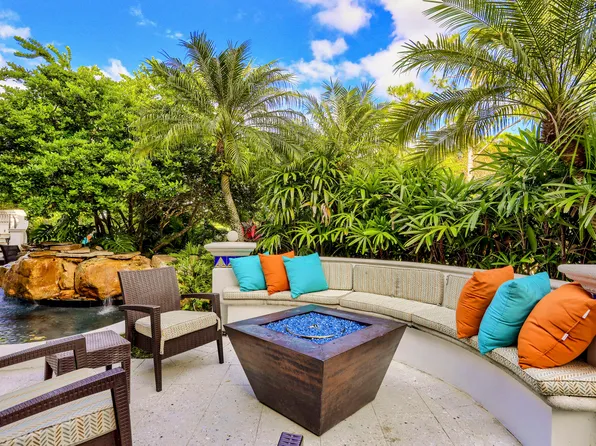 273 Porto Vecchio Way, Palm Beach Gardens, FL 33418