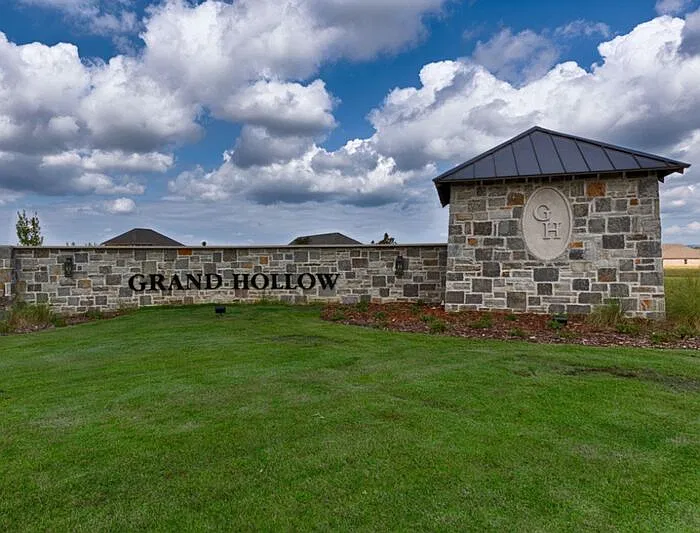 211 Crane Hollow Ln