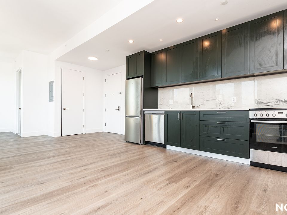 1st image of 322 Grand Concourse APT 602