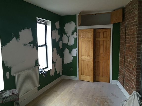 2nd image of 112 Sherman Ave APT 2