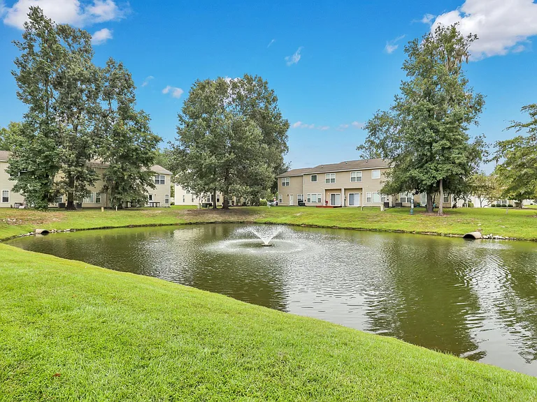 260 Grand Oaks Dr — Photo 31