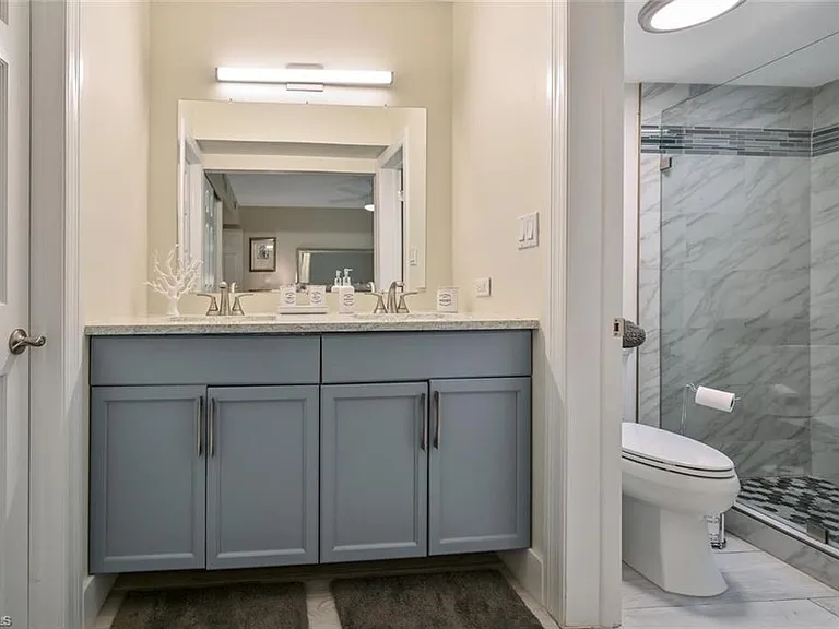 788 Park Shore Dr #G17 — Photo 28