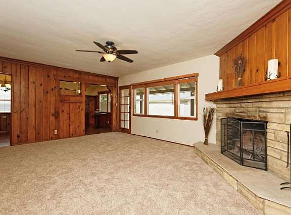 4th image of 6208 Fallbrook Ave