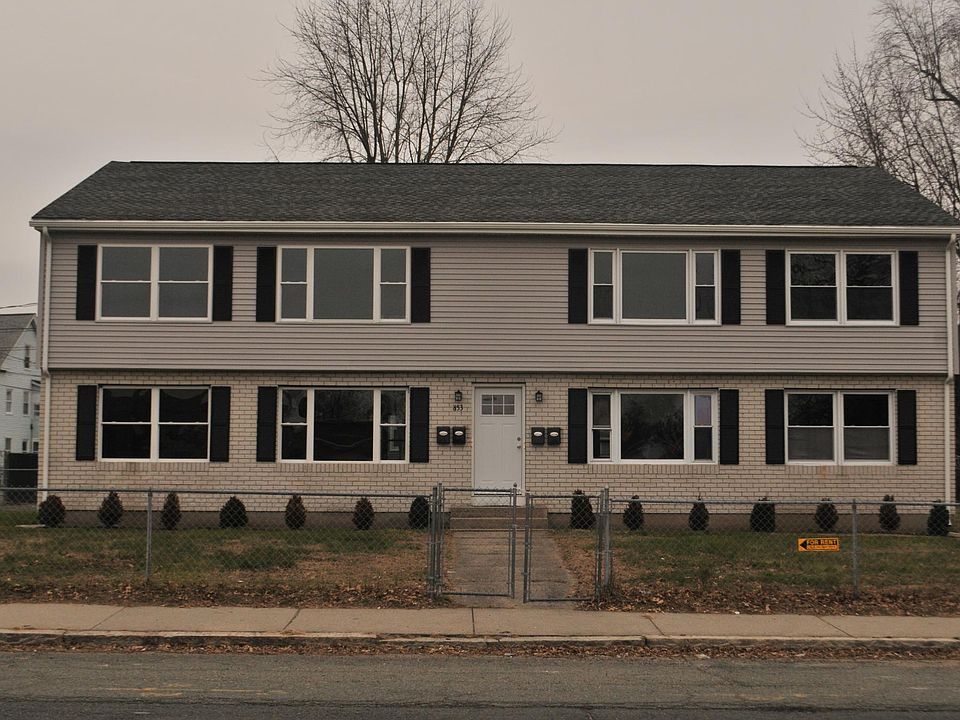 1st image of 853 Main St #C