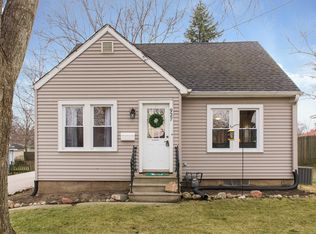 927 Townsend St, Sycamore, IL 60178