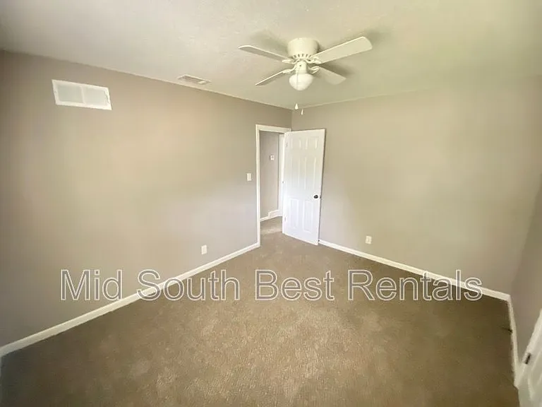 4532 Tulane Rd — Photo 6