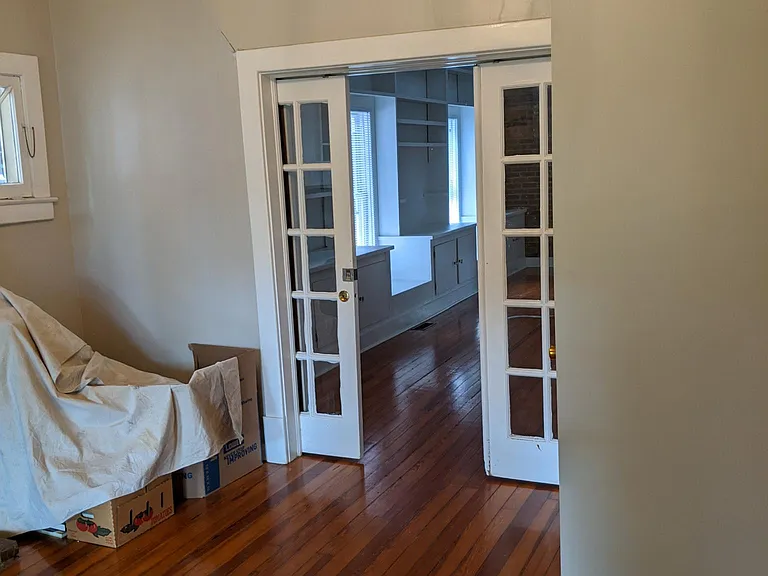 725 Cramer Ave — Photo 5