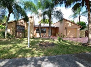 11283 SW 55th Ct, Cooper City, FL 33330