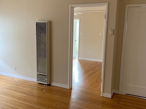 4th image of 19 Highland Ave APT 2
