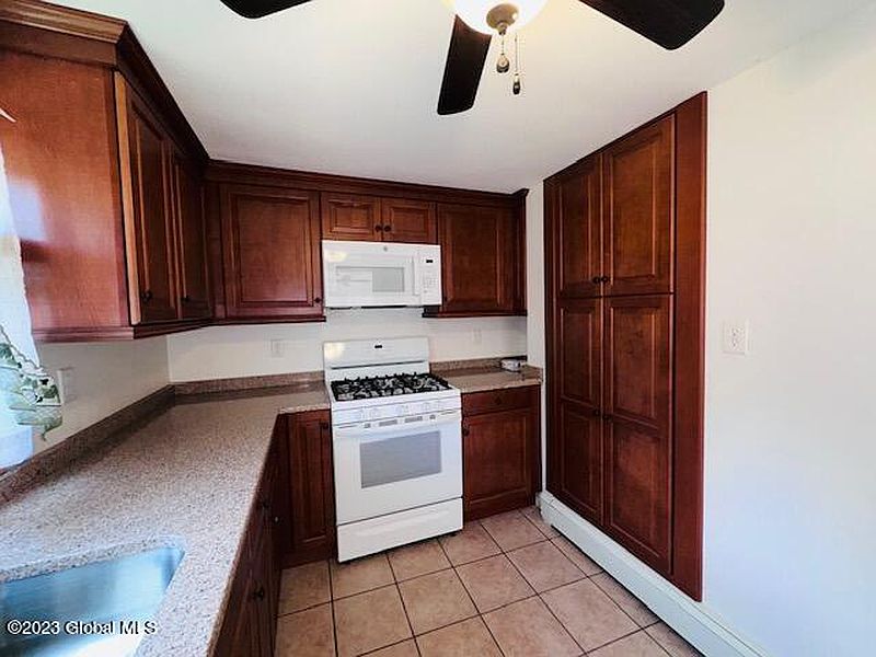 5th image of 3002 Tibbits Avenue