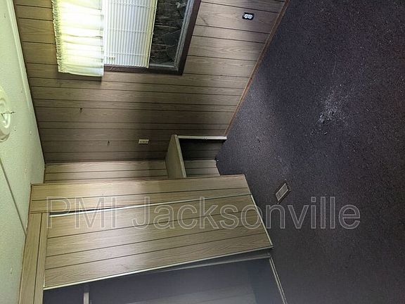 3rd image of 8657 Susie St