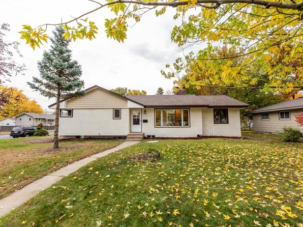 5981 5th St NE, Fridley, MN 55432