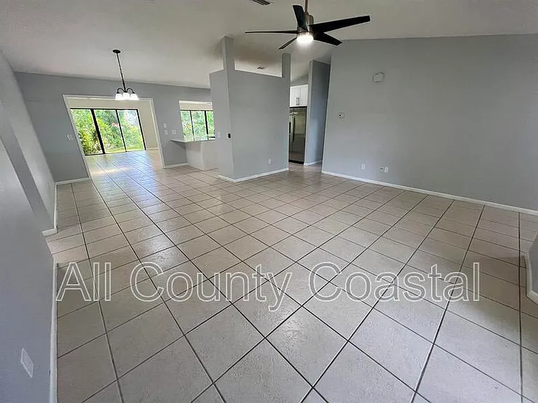 2617 SW Chestnut Ln — Photo 8
