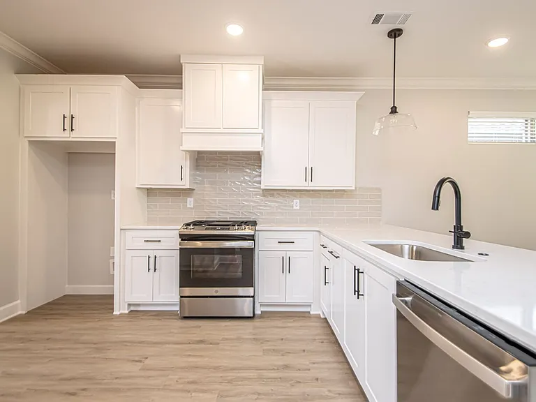 310 Kanis Ridge Dr — Photo 5